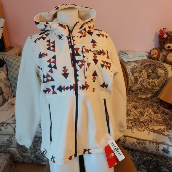 NorthFace - Picture 2 of 2